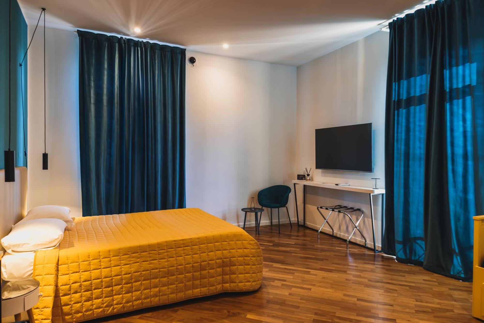 Attico33 Hotel Napoli Ngoại thất bức ảnh